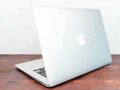 MacBook 2017 Air i5 Slime batterie 10 heures - PC portables au Maroc