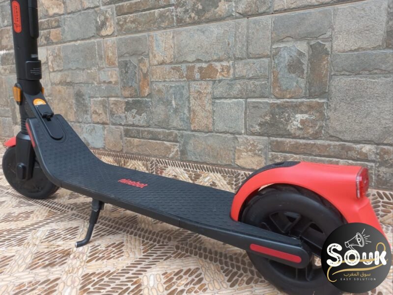 Ninebot ES1 LD bhal jdida bchargeur dyalha bkolch